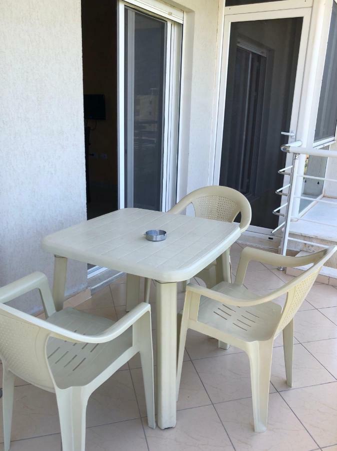 Rainbow Holiday Apartments Vlorë Exterior foto